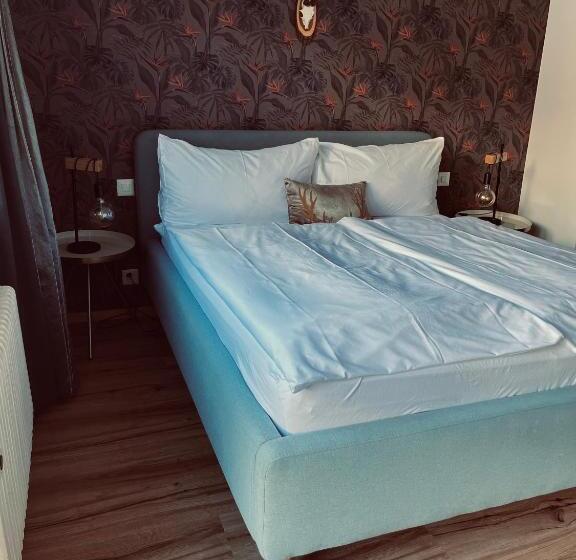 Номер Superior, Boutique Hotel Bellevue B&b Am Brienzersee Iseltwald Interlaken