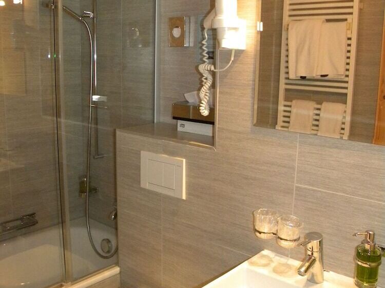 Номер Superior, Hôtel Alpina   Swiss Ski & Bike Lodge Grimentz