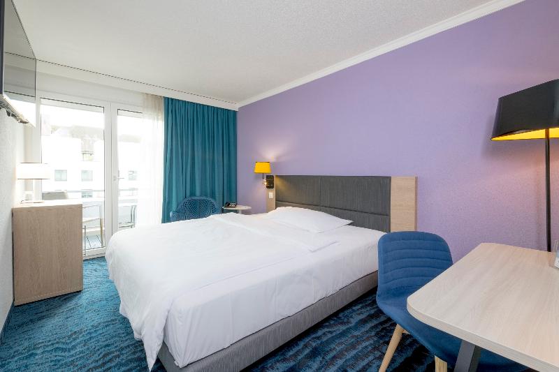 Номер Стандарт с Балконом, Mercure Lenzburg Krone