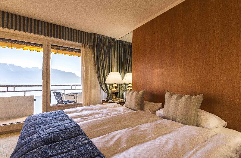 Номер Deluxe Вид на Озеро, Royal Plaza Montreux