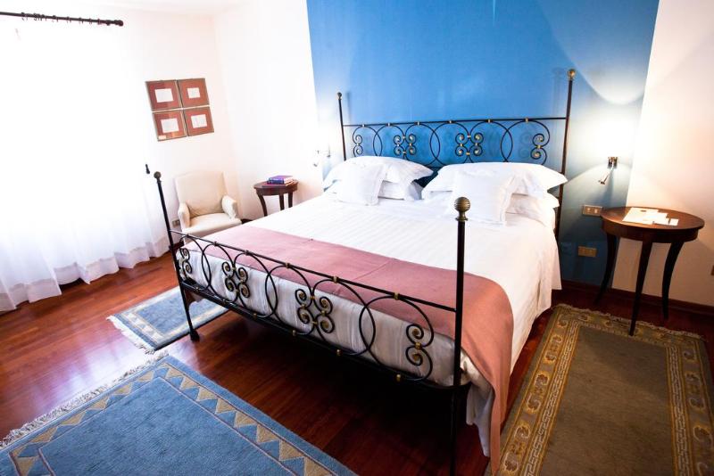 اتاق سوپریور, Small Luxury Hotel Ambassador Zurich