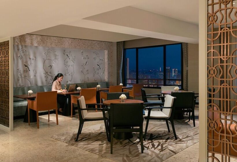 클럽 스튜디오, The Portman Ritzcarlton, Shanghai
