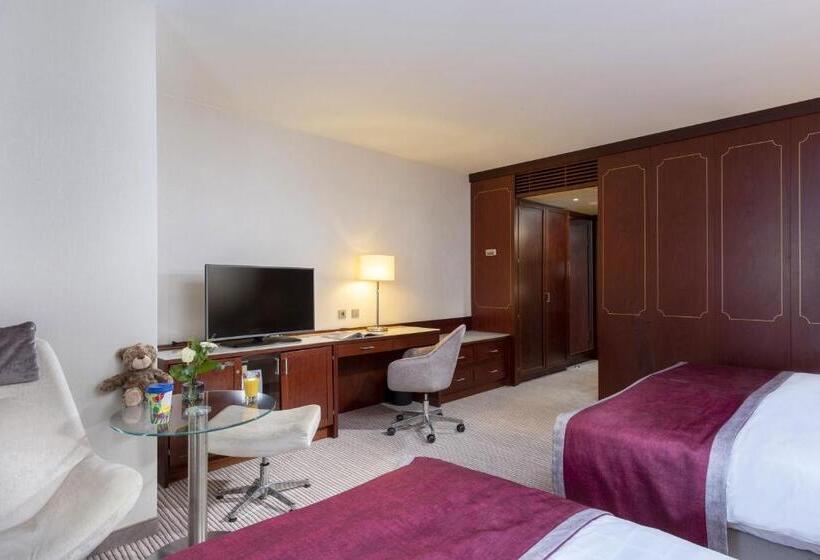 经典家庭房间, Maritim Hotel Bonn