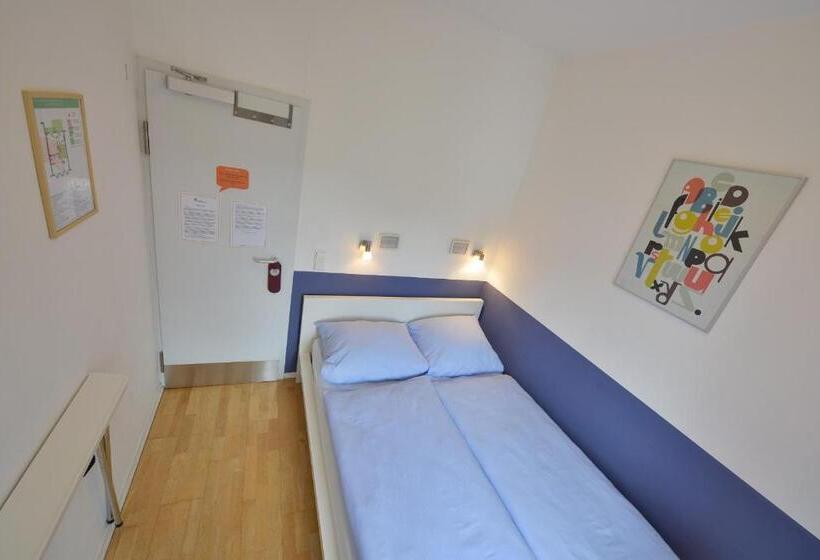 اتاق استاندارد با سرویس بهداشتی مشترک, Townside Hostel Bremen