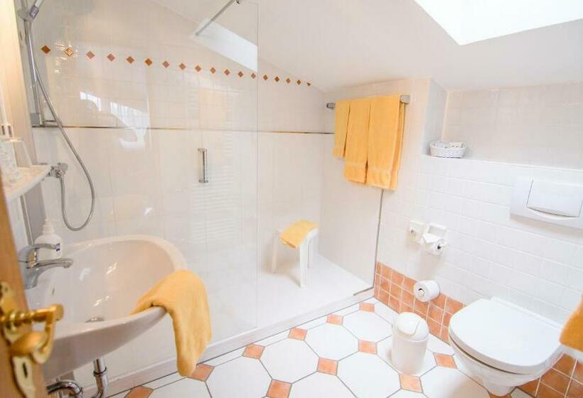 Номер Стандарт, Sporthotel Zum Hohen Eimberg