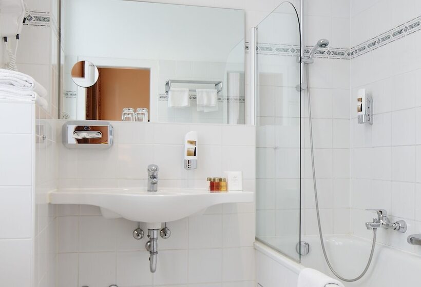 חדר סטנדרט, Centro Hotel National Frankfurt, Trademark Collection By Wyndham