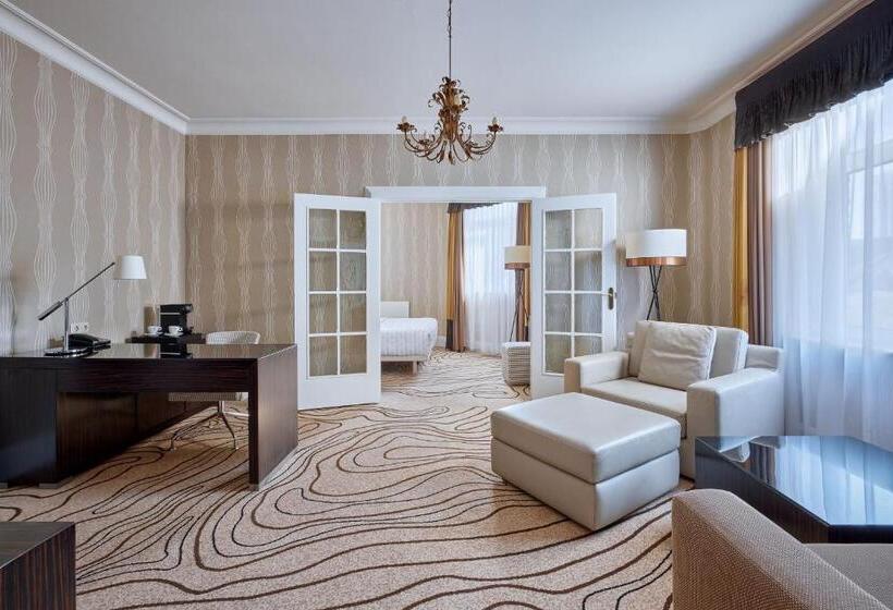 سوییت جونیور, Le Méridien Frankfurt
