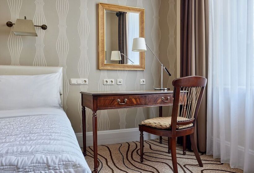 Junior Suite, Le Méridien Frankfurt