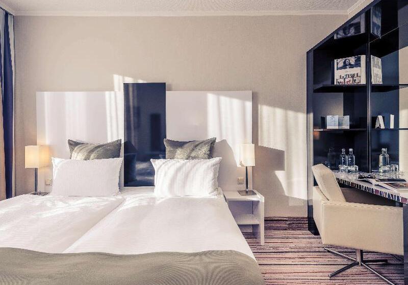 キングサイズベッドのスタンダードルーム, Mercure Hotel Wiesbaden City