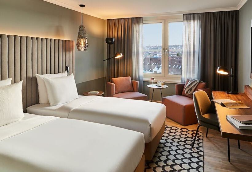 اتاق لوکس, Pullman Stuttgart Fontana