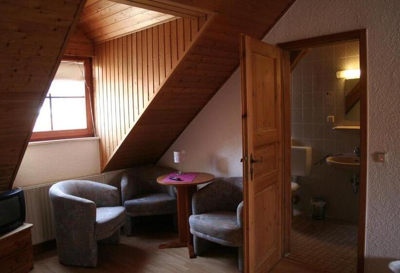 Номер Стандарт Трехместный, Landgasthof Hotel Rebe Alzey