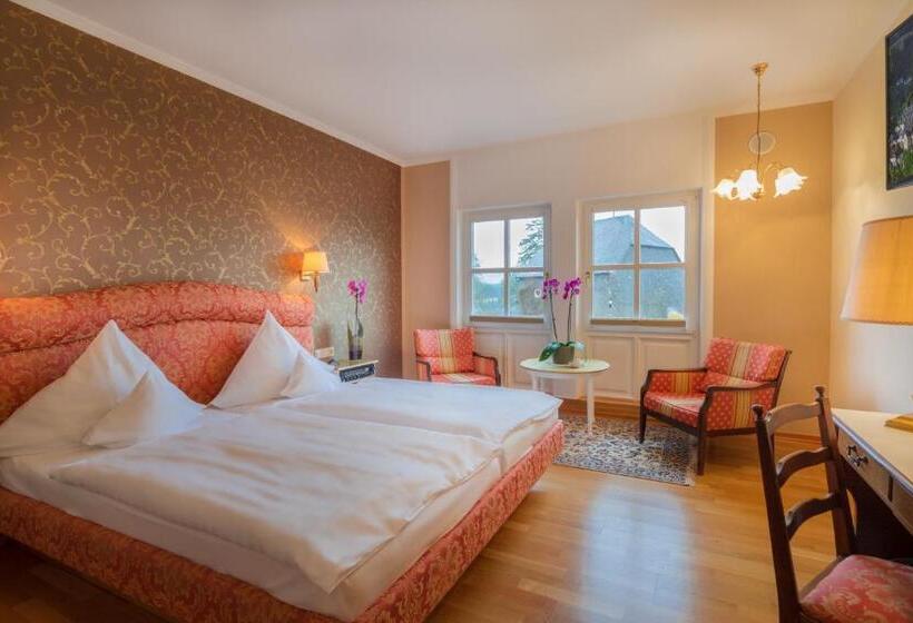 Номер Стандарт, Schloßhotel Kurfürstliches Amtshaus Dauner Burg