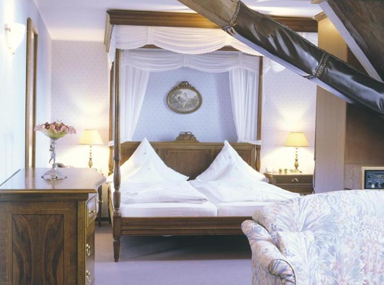Номер Superior, Schloßhotel Kurfürstliches Amtshaus Dauner Burg
