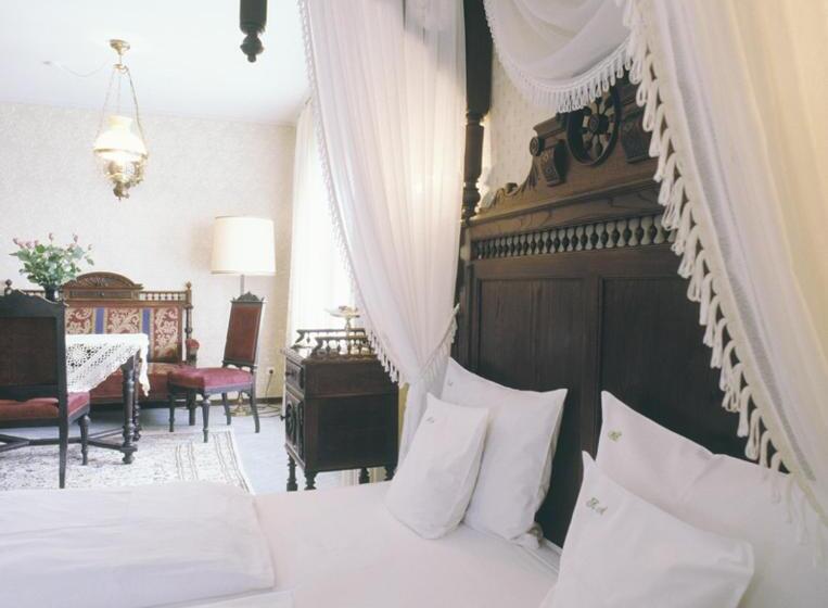 Номер Superior, Schloßhotel Kurfürstliches Amtshaus Dauner Burg