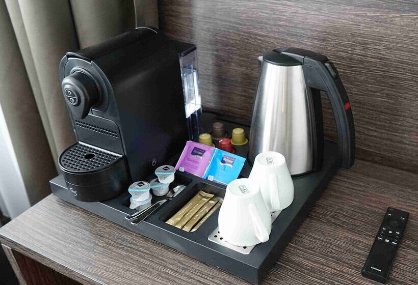 اتاق لوکس سه تخته, Boutique Hotel Germania