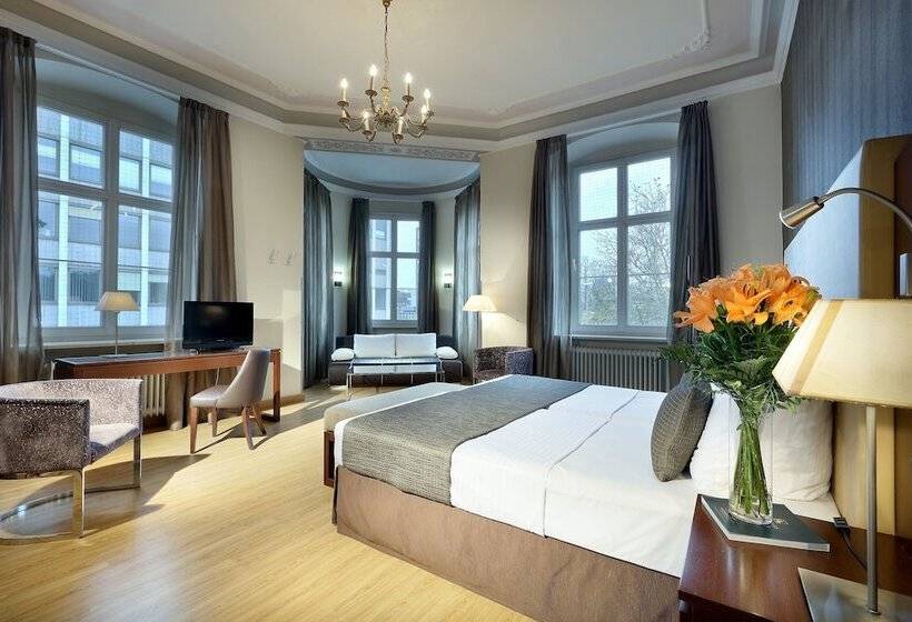 주니어 스위트, Eurostars Park Hotel Maximilian