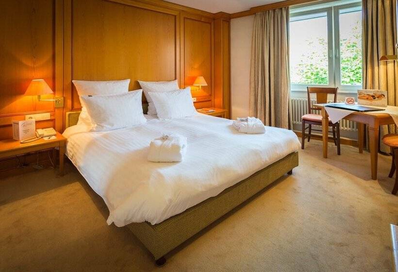 Номер Deluxe, A La Cour D Alsace By Happyculture