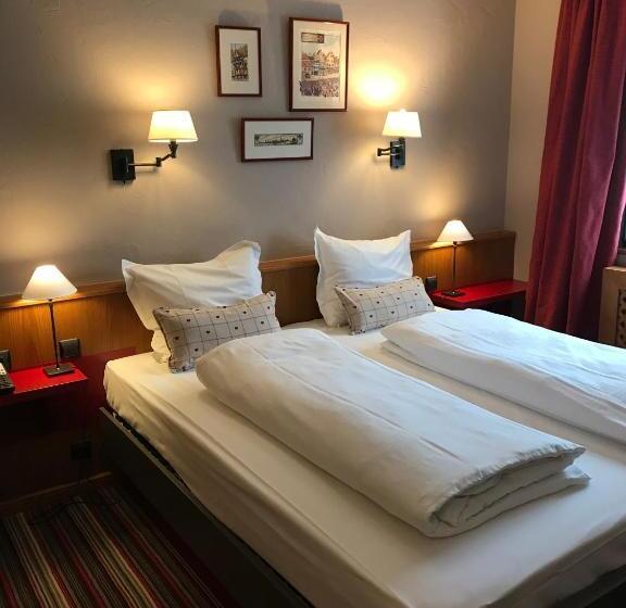 Стандартный Номер Кровать Кинг, Hôtel Arnold