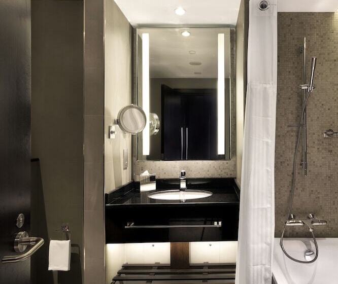 Вилла 1 Спальня, Radisson Blu Hotel & Resort, Al Ain