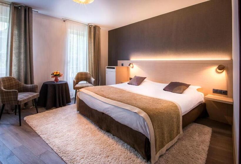 Номер Deluxe, Restaurant L Ami Fritz