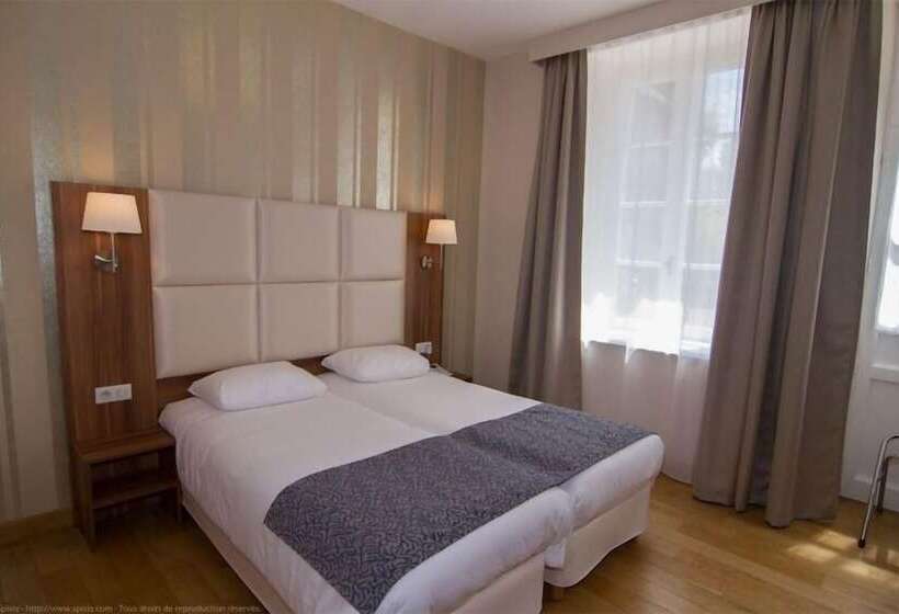 Классический Номер, Logis Hotel Du Chateau