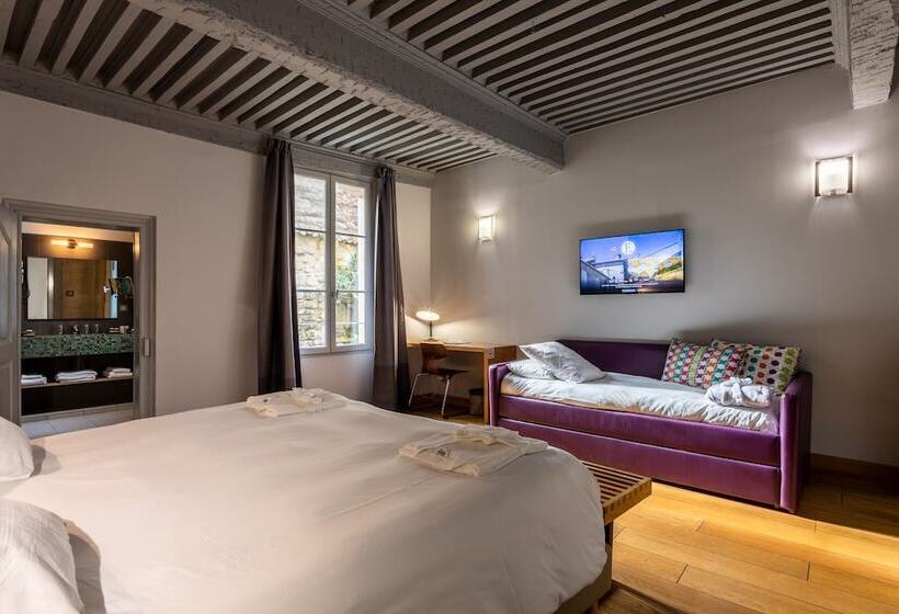 Трехместный Номер Deluxe, Boutique Hôtel Entraigues