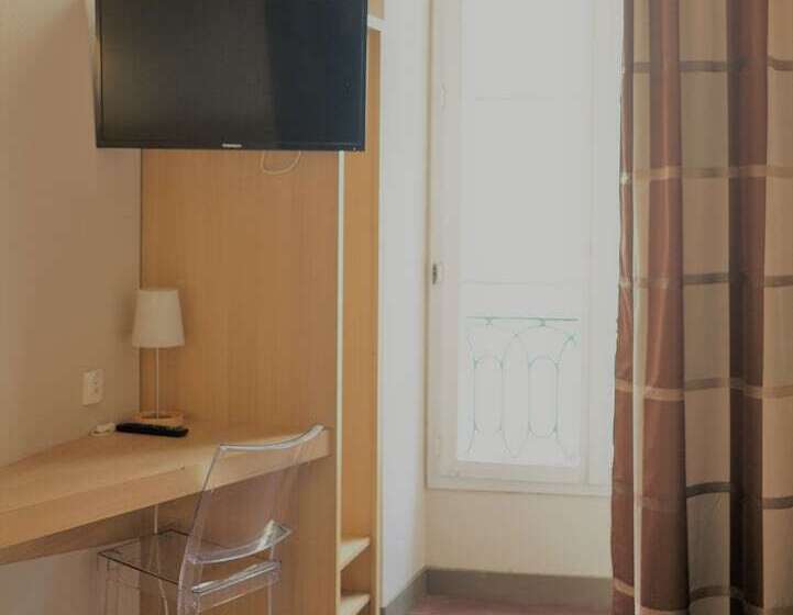 Индивидуальный Номер Interior, Gambetta