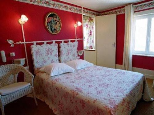 Четырехместный Номер Стандарт, The Originals Boutique, Hôtel D Angleterre, Fécamp