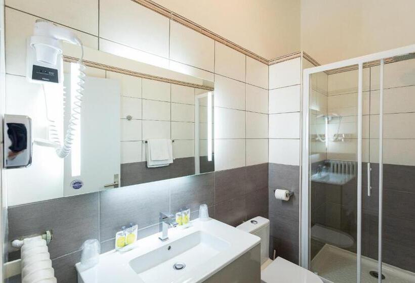 Номер Superior, Hôtel De L Europe Grenoble Hyper Centre