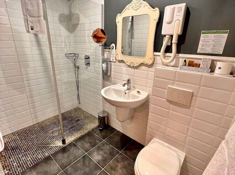 Номер Deluxe, Château Hôtel Edward 1er