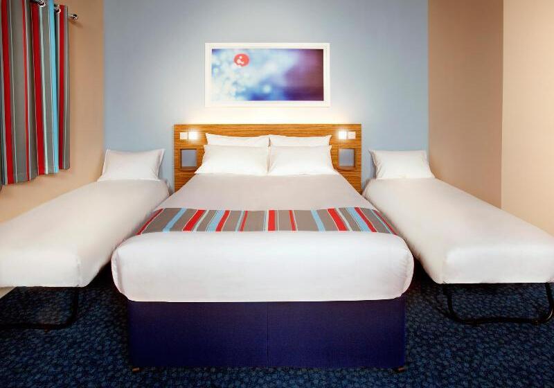 Номер Стандарт, B&B Grenoble Université 2
