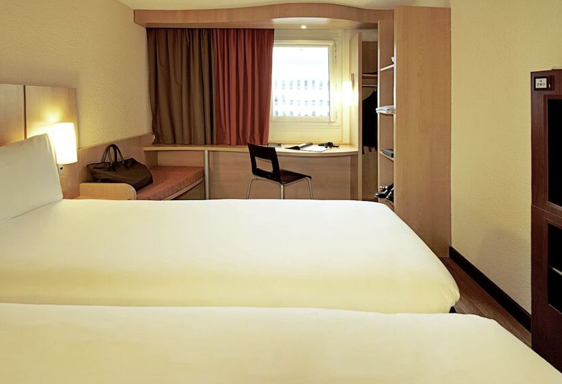 Номер Стандарт, Ibis Lyon Gare Part Dieu