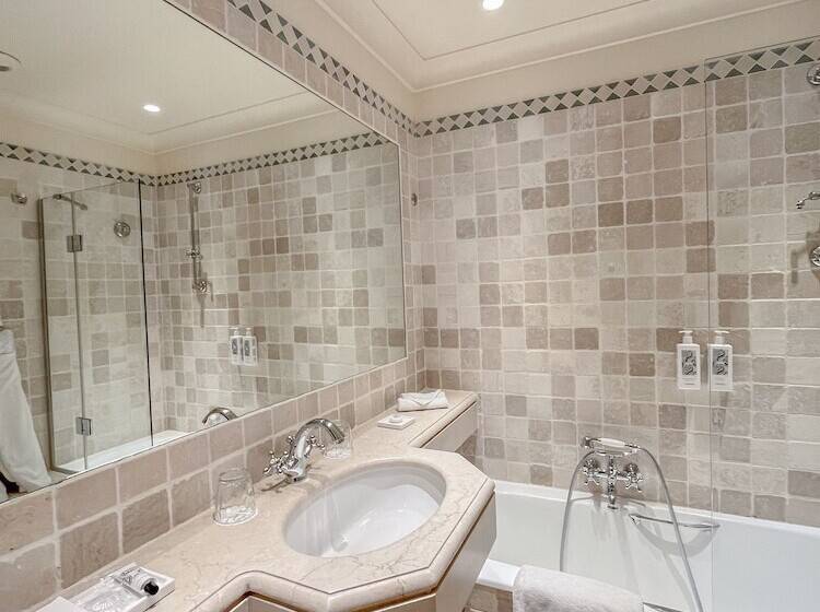 수피리어 룸, Hôtel La Pérouse Nice Baie Des Anges   Recently Fully Renovated