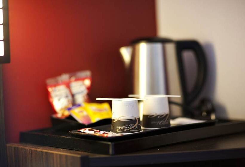 Номер Стандарт Индивидуальный, Comfort Hotel Clermont Saint Jacques