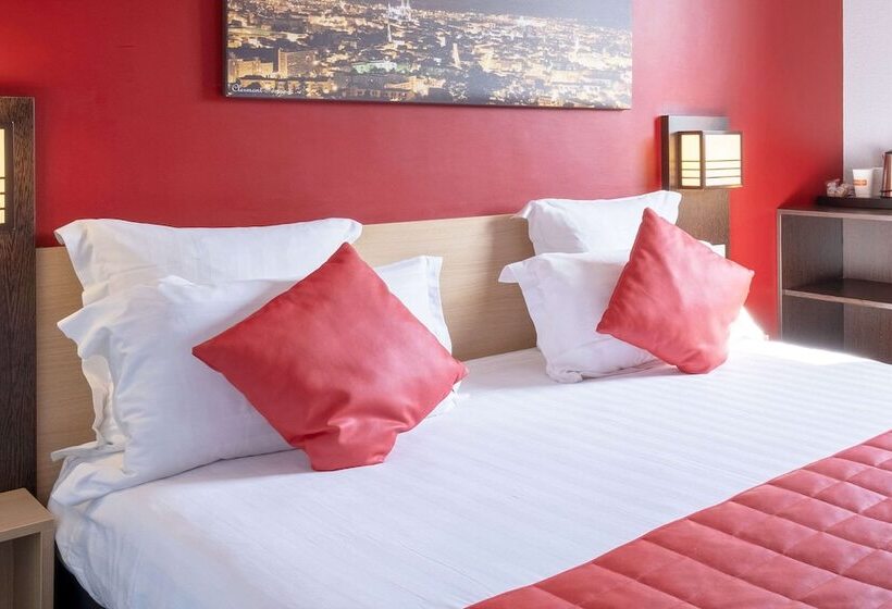 Номер Стандарт, Comfort Hotel Clermont Saint Jacques