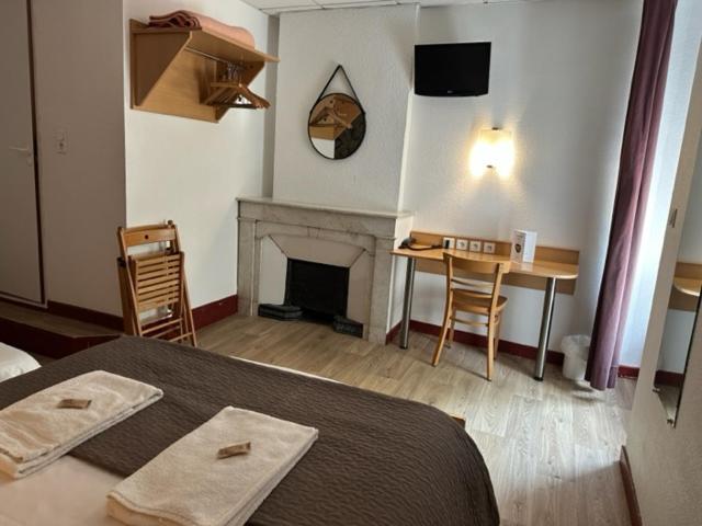 스탠다드 트리플 룸, Hôtel De Lyon