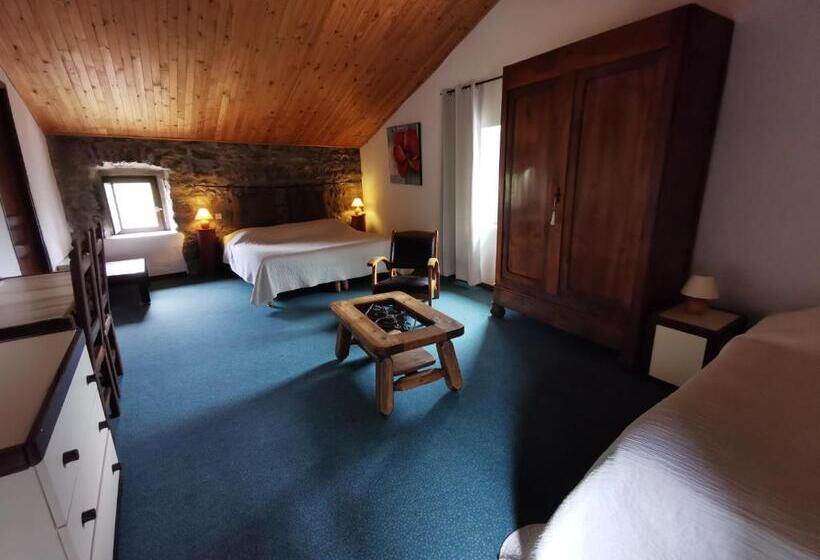 Трехместный Номер Superior, Hôtel Mas De L Espaïre