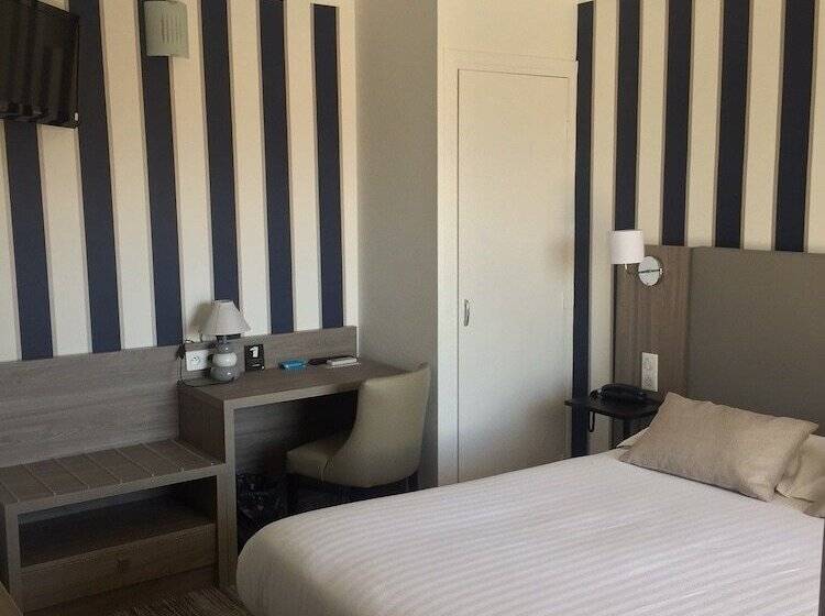 Номер Стандарт, Le Galion Hotel Et Restaurant Canet Plage   Logis