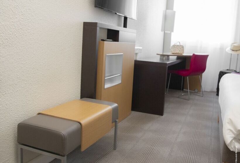 家庭间, Novotel Bayeux