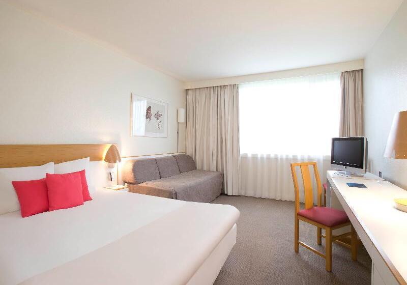 Номер Классика Двуспальная Кровать, Novotel Paris Creteil Le Lac