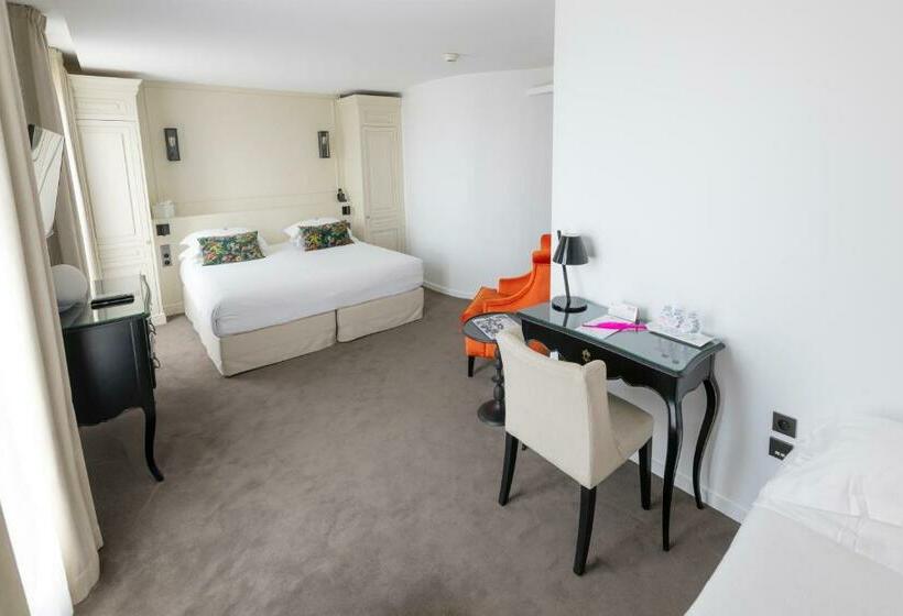 Chambre Deluxe Triple avec Vues, Hôtel La Comtesse