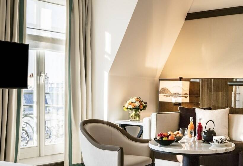 سوییت جونیور, Hyatt Paris Madeleine