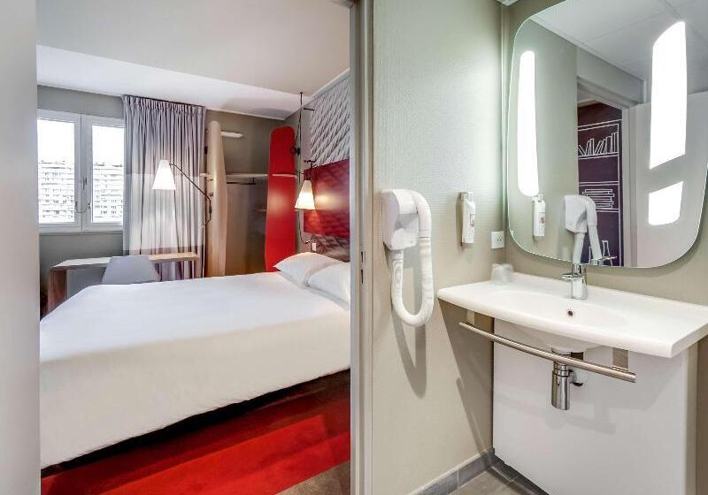 스탠다드 룸 더블 침대, Ibis Orleans Centre Gare