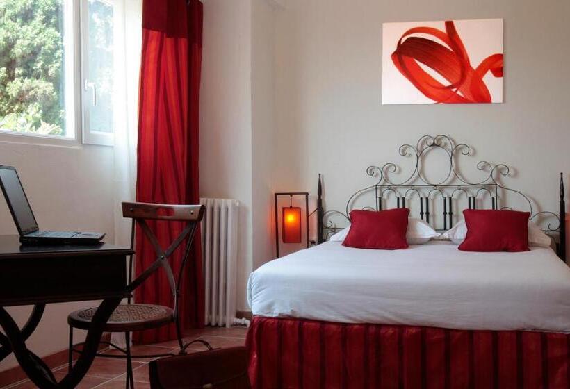 اتاق استاندارد چهار تخته, Le Panoramic Boutique Hôtel