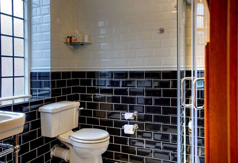 Номер Стандарт, Best Western Plough And Harrow