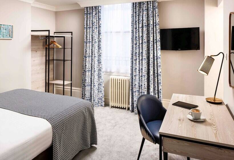 Номер Классика Двуспальная Кровать, Mercure Brighton Seafront