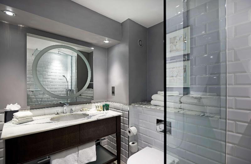 Номер Стандарт, Doubletree By Hilton St. Anne's Manor