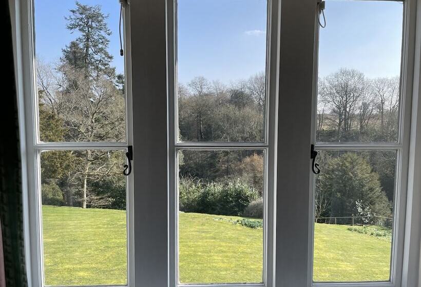 Номер Superior, Langrish House