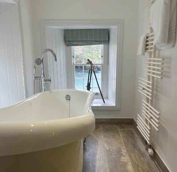 Хижина, Lugger Hotel ‘a Bespoke Hotel’