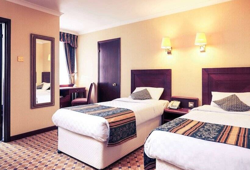 اتاق سوپریور, Mercure St Albans Noke